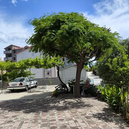 Διαμέρισμα Niko Ποντστράνα