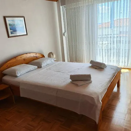 Niko Διαμέρισμα Ποντστράνα