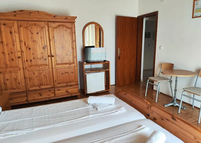 Niko Apartmán *